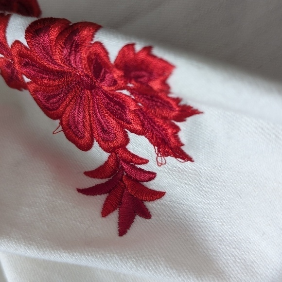 Banana Republic Wide Leg Embroidered Jeans - Picture 12 of 12